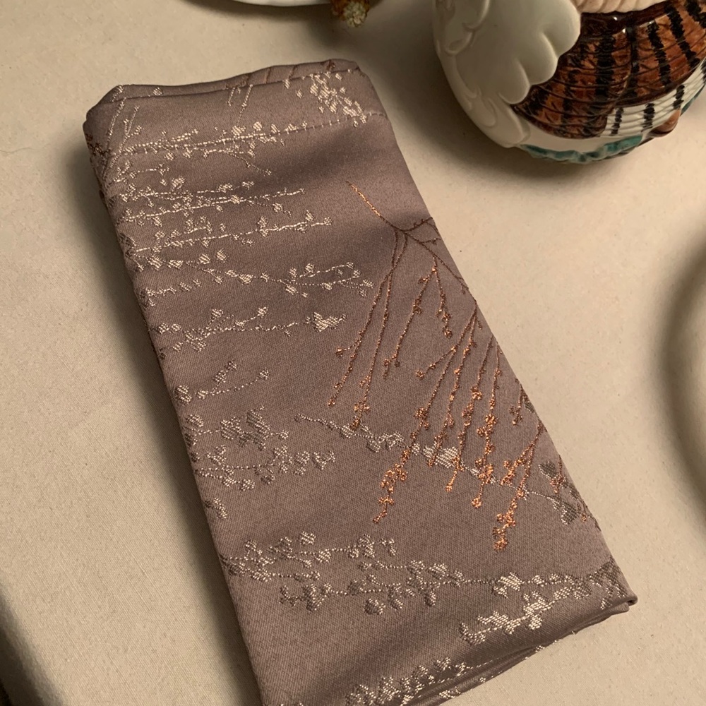 Waterford Napkins(4) included